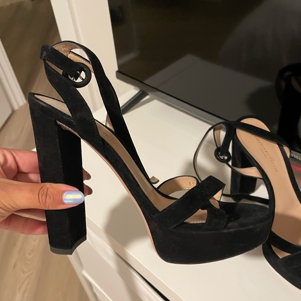 Gianvito Rossi Sheridan Platform Heel